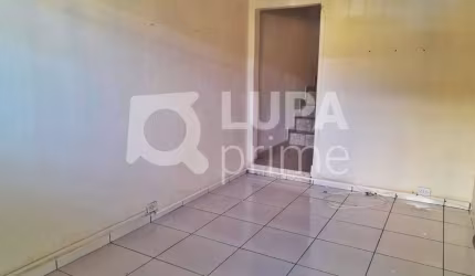CASA COM 1 QUARTO PARA LOCAÇÃO NA VILA MEDEIROS