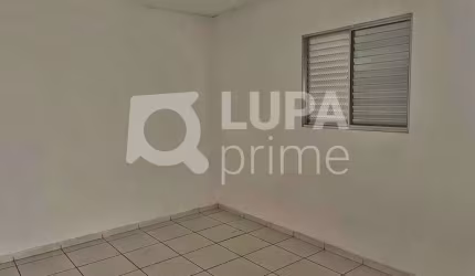 CASA COM 1 QUARTO E 2 VAGAS DE GARAGEM PARA LOCAÇÃO NA VILA MARIA
