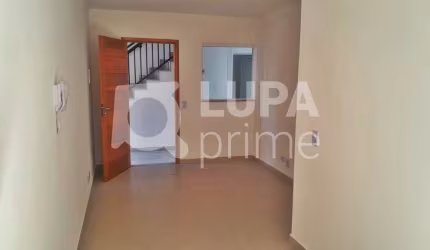 APARTAMENTO COM 2 QUARTOS À VENDA EM VILA ISOLINA MAZZEI