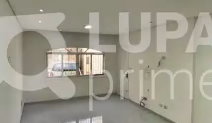 CASA COM 3 QUARTOS E 3 VAGAS DE GARAGEM À VENDA NO PARQUE CASA DA PEDRA