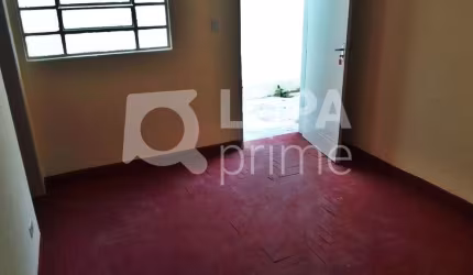 CASA COM 1 QUARTO PARA LOCAÇÃO NA VILA MARIA