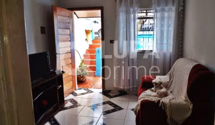 CASA PARA RENDA À VENDA NA VILA MEDEIROS