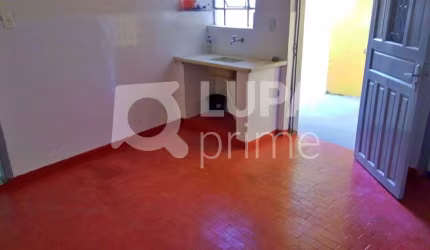 CASA COM 1 QUARTO PARA LOCAÇÃO NA VILA MARIA