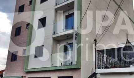 COBERTURA COM 3 QUARTOS E 1 VAGA DE GARAGEM À VENDA NA VILA CONSTANÇA