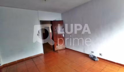 SALA COMERCIAL COM 18M² PARA LOCAÇÃO NA VILA MARIA