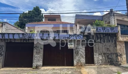 SOBRADO COM 6 QUARTOS E 3 VAGAS DE GARAGEM À VENDA NA VILA MARIA ALTA