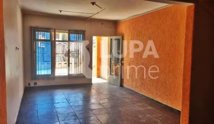 CASA COM 4 QUARTOS E 4 VAGAS DE GARAGEM À VENDA EM SANTANA