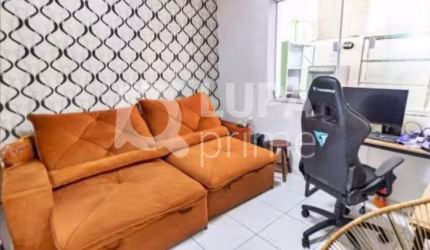 CASA COM 4 QUARTOS E 2 VAGAS DE GARAGEM À VENDA NA MOOCA