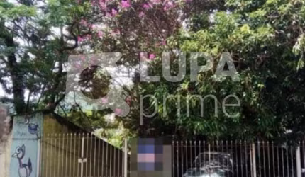 CASA COM 3 QUARTOS E 4 VAGAS DE GARAGEM À VENDA NO TREMEMBÉ