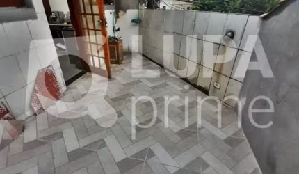 CASA COM 1 QUARTO PARA LOCAÇÃO NA VILA SABRINA