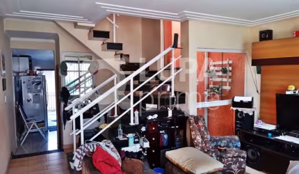 CASA COM 3 QUARTOS E 4 VAGAS DE GARAGEM À VENDA NA PARADA INGLESA