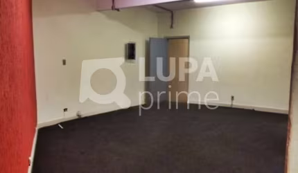CONJUNTO COMERCIAL COM 105M² PARA LOCAÇÃO NA REPÚBLICA