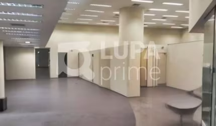 PRÉDIO COMERCIAL COM 603M² DE ÁREA CONSTRUÍDA À VENDA NA REPÚBLICA