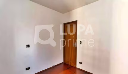 APARTAMENTO COM 2 QUARTOS E 1 VAGA DE GARAGEM À VENDA NA VILA GUILHERME