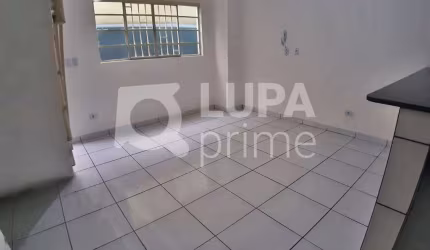 CASA COM 2 QUARTOS E 1 VAGA DE GARAGEM PARA LOCAÇÃO NO IMIRIM