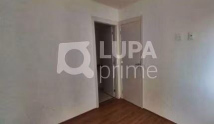 APARTAMENTO COM 3 QUARTOS E 1 VAGA DE GARAGEM À VENDA NA VILA MARIA BAIXA