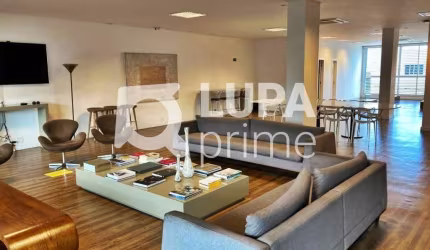 PRÉDIO COMERCIAL COM 3.883M² DE ÁREA CONSTRUÍDA PARA LOCAÇÃO NA LUZ
