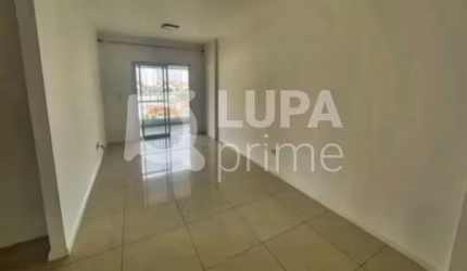 APARTAMENTO COM 3 QUARTOS E 2 VAGAS DE GARAGEM À VENDA NA PARADA INGLESA