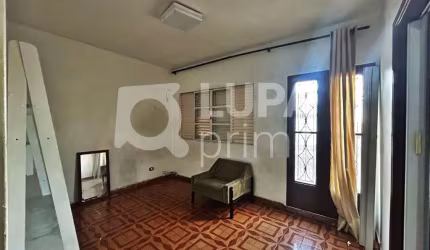 CASA COMERCIAL COM 400M² PARA LOCAÇÃO NA VILA MEDEIROS