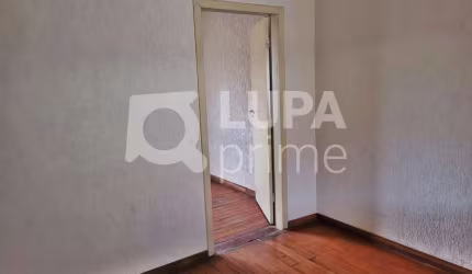 CASA COM 2 QUARTOS PARA LOCAÇÃO NA VILA MARIA BAIXA