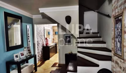 CASA COM 3 QUARTOS E 2 VAGAS DE GARAGEM À VENDA NA ÁGUA FRIA