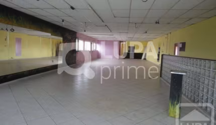 PRÉDIO COMERCIAL COM 900M² PARA VENDA NA VILA GUSTAVO