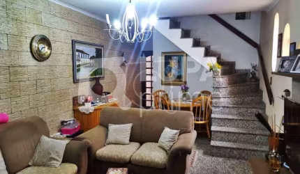CASA COM 4 QUARTOS E 4 VAGAS DE GARAGEM PARA VENDA, JARDIM GUANÇA, SÃO PAULO