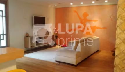 CASA COM 4 QUARTOS E 3 VAGAS DE GARAGEM PARA RENDA, VILA MEDEIROS, SÃO PAULO