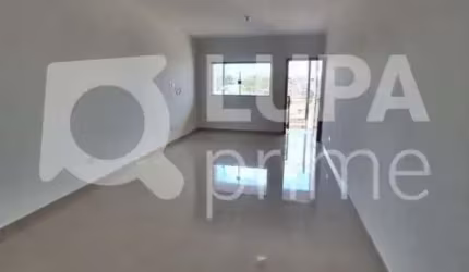 SOBRADO COM 3 QUARTOS E 3 VAGAS DE GARAGEM PARA VENDA, VILA MARIA ALTA, SÃO PAULO