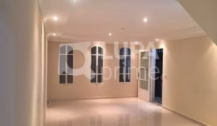 CASA COM 3 QUARTOS E 5 VAGAS PARA VENDA, TUCURUVI, SÃO PAULO