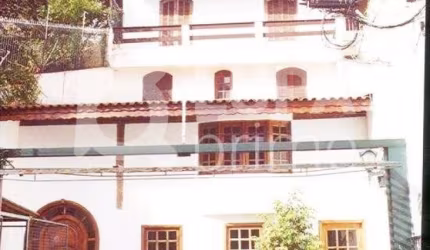 SOBRADO COM 04 QUARTOS,PARA VENDA,SANTANA,SÃO PAULO.