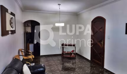 CASA TÉRREA COM 3 QUARTOS PARA VENDA, TUCURUVI, SÃO PAULO