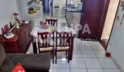 CASA TÉRREA COM 3 QUARTOS E 3 VAGAS DE GARAGEM PARA VENDA, JARDIM AMÉRICA, GUARULHOS
