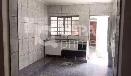 SOBRADO COM 3 QUARTOS A VENDA NO JAÇANA