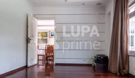 CASA TÉRREA COM 4 QUARTOS E 6 VAGAS DE GARAGEM PARA VENDA, VILA SABRINA, SÃO PAULO