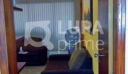 SOBRADO COM 03 QUARTOS PARA VENDA, 250 M², JARDIM BRASIL, SÃO PAULO