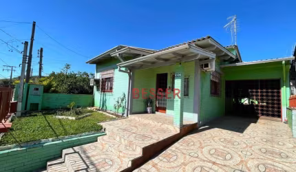 Casa com 2 dormitórios à venda, 80 m² por R$ 300.000,00 - Capão da Cruz - Sapucaia do Sul/RS