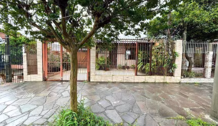 Casa com 3 dormitórios à venda, 128 m² por R$ 280.000,00 - Lomba da Palmeira - Sapucaia do Sul/RS