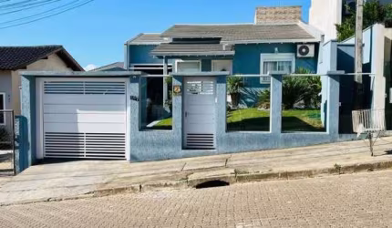 Casa com 2 dormitórios à venda, 120 m² por R$ 900.000,00 - Bela Vista - Sapucaia do Sul/RS
