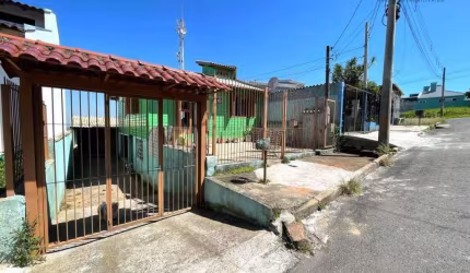 Casa com 3 dormitórios à venda, 120 m² por R$ 260.000,00 - Lomba da Palmeira - Sapucaia do Sul/RS