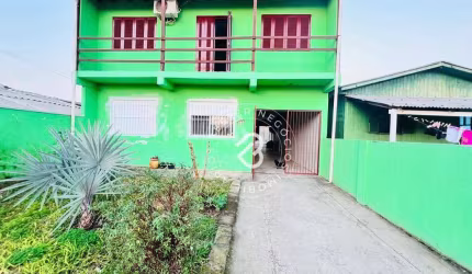Sobrado com 3 dormitórios à venda, 210 m² por R$ 350.000 - Lomba da Palmeira - Sapucaia do Sul/RS