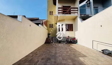 Sobrado com 3 dormitórios à venda, 145 m² por R$ 630.000,00 - Bela Vista - Sapucaia do Sul/RS