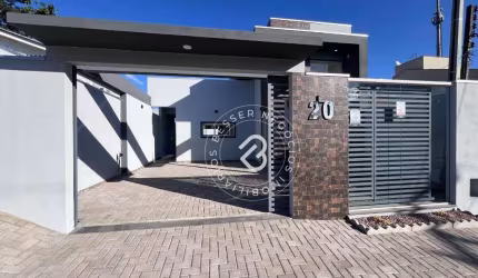 Casa com 3 dormitórios à venda, 93 m² por R$ 780.000,00 - Silva - Sapucaia do Sul/RS