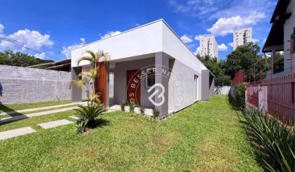 Casa com 3 dormitórios à venda, 116 m² por R$ 699.000,00 - Pinheiro - São Leopoldo/RS
