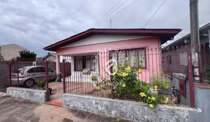 Casa com 3 dormitórios à venda, 90 m² por R$ 495.000 - Getúlio Vargas - Sapucaia do Sul/RS