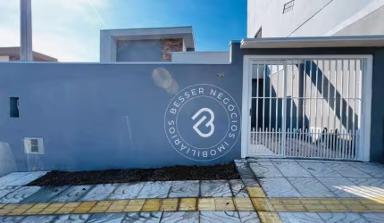 Casa com 2 dormitórios à venda, 47 m² por R$ 299.000 - Sete - Sapucaia do Sul/RS