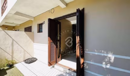 Sobrado com 2 dormitórios para alugar, 102 m² por R$ 1.150,00/mês - Piratini - Sapucaia do Sul/RS