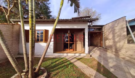 Casa com 2 dormitórios à venda, 200 m² por R$ 275.600,00 - Vargas - Sapucaia do Sul/RS