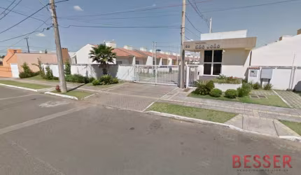 Casa com 2 dormitórios à venda, 62 m² por R$ 390.000,00 - São João - Canoas/RS