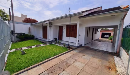 Casa com 4 dormitórios à venda, 215 m² por R$ 799.000,00 - Paraíso - Sapucaia do Sul/RS